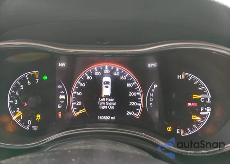 2014 Jeep Grand Cherokee Limited z USA, uszkodzony, nr VIN 1C4RJEBG4EC555762